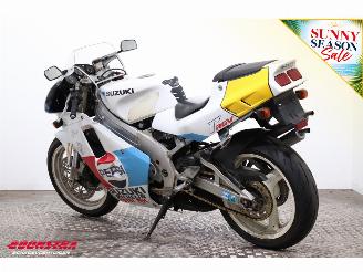 Suzuki RGV 250 VJ22 Pepsi picture 4