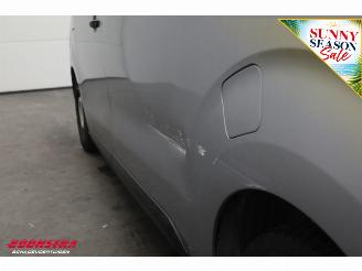 Peugeot e-Expert Long Premium 75 kWh Apple/Android Airco Cruise picture 6