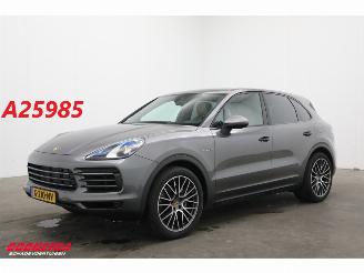 Voiture accidenté Porsche Cayenne 3.0 E-Hybrid Sport Chrono PASM PDLS Memory Leder SHZ Clima Navi Camera PDC 2019/11