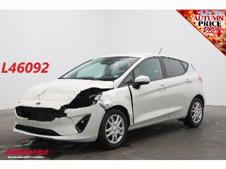 krockskadad bil auto Ford Fiesta 1.0 EcoBoost 2-sitze Connected 5-drs Cruise Navi Apple/Android Airco PDC 2020/10