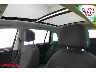 Volkswagen Tiguan 2.0 TSI DSG 4Motion Pano Schuif/kantel ACC Clima Navi SHZ Apple/Android Camera PDC picture 19
