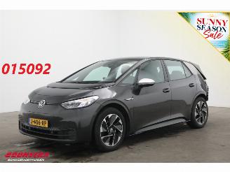 krockskadad bil auto Volkswagen ID.3 First 58 kWh ACC Navi Clima Apple/Android SHZ Camera PDC 2020/10