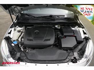 Volvo V-40 2.0 T3 Momentum Navi Cruise SHZ PDC LMV picture 9