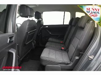 Volkswagen Touran 1.0 TSI Comfortline 7p ACC Navi Clima Camera PDC AHK picture 10
