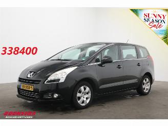 krockskadad bil auto Peugeot 5008 1.6 THP Active 7p. Pano Cruise Clima Leder PDC 2012/7