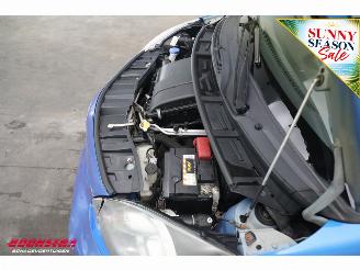 Toyota Aygo 1.0 VVT-i Now 5-drs Airco Navi Bluetooth 92.182 km! picture 10