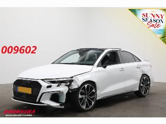 krockskadad bil auto Audi A3 Limousine 35 TFSI S-Line edition Schuif/kantel ACC Navi SHZ Apple/Android Camera PDC 2020/9