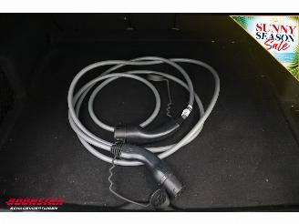 BMW iX2 eDrive20 67 kWh M Sport Edition ACC Navi Clima Leder SHZ Virtual Apple/Android Camera PDC picture 37