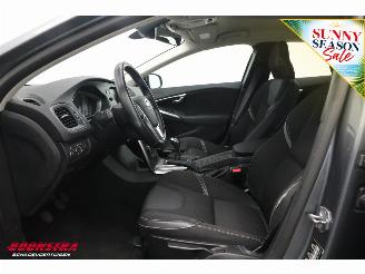 Volvo V-40 2.0 T2 Nordic+ Cruise Clima Navi Bluetooth SHZ PDC picture 18