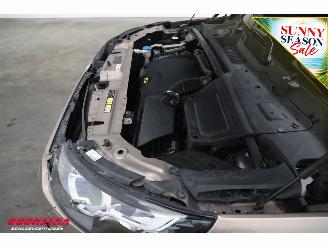 Land Rover Discovery Sport 2.2 TD4 Aut. Unfall 4WD SE Cruise Navi Clima PDC picture 10