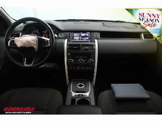 Land Rover Discovery Sport 2.2 TD4 Aut. Unfall 4WD SE Cruise Navi Clima PDC picture 16