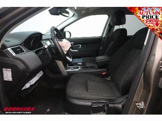 Land Rover Discovery Sport 2.2 TD4 Aut. Unfall 4WD SE Cruise Navi Clima PDC picture 18