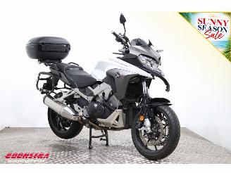 Honda  VFR 800X Crossrunner C-ABS Heizgriffe 15.956 km! picture 2