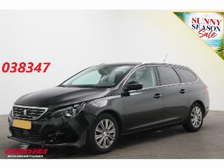 Schadeauto Peugeot 308 SW 1.2 PureTech Allure Avantage Cruise Navi Clima Apple/Android Virtual Camera PDC 2021/5