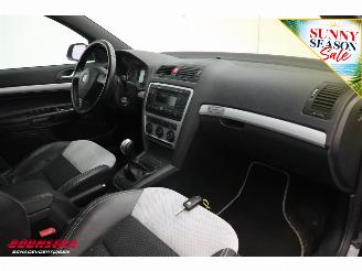 Skoda Octavia Combi 2.0 TFSI RS Clima Cruise PDC picture 9