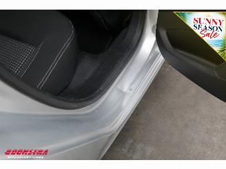 Peugeot 208 1.2 PureTech Allure Apple/Android Navi Clima Cruise Camera 64.916 km! picture 6