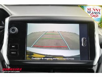 Peugeot 208 1.2 PureTech Allure Apple/Android Navi Clima Cruise Camera 64.916 km! picture 20