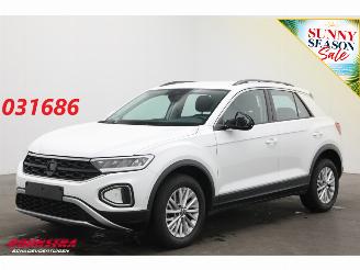 Avarii autoturisme Volkswagen T-Roc 1.0 TSI Life Edition LED Apple/Android SHZ PDC 2024/12