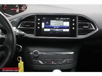 Peugeot 308 1.2 PureTech Active Bluetooth Clima Cruise PDC 100.400 km! picture 14