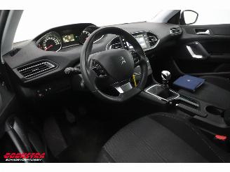Peugeot 308 1.2 PureTech Active Bluetooth Clima Cruise PDC 100.400 km! picture 17