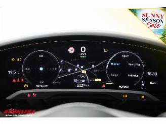 Porsche Taycan GTS 93 kWh PDLS+ Sport Chrono PASM InnoDrive Bose Memory HUD 360° picture 19
