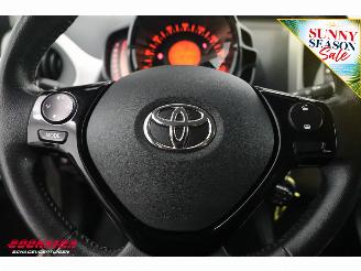 Toyota Aygo 1.0 VVT-i x-play Apple/Android Airco Cruise Camera picture 22