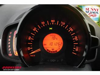 Toyota Aygo 1.0 VVT-i x-play Apple/Android Airco Cruise Camera picture 23