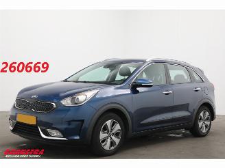 begagnad bil auto Kia Niro 1.6 GDi Hybrid DynamicLine Navi Clima Cruise Camera PDC 2019/4