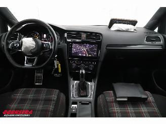 Volkswagen Golf 2.0 TSI GTI DSG LED ACC Apple/Android Camera SHZ picture 24
