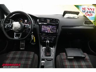 Volkswagen Golf 2.0 TSI GTI DSG LED ACC Apple/Android Camera SHZ picture 24