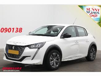 skadebil auto Peugeot e-208 EV Active Pack 50 kWh Apple/Android Navi Clima Cruise PDC 2022/9