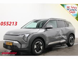 krockskadad bil auto Kia EV3 Plus 81.4 kWh LED ACC Apple/Android Camera LRHZ 2025/6