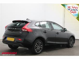 Volvo V-40 2.0 D2 Aut. Momentum LED Navi Clima Cruise Camera PDC picture 3