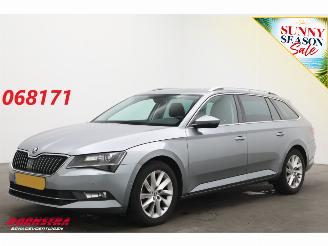 begagnad bil auto Skoda Superb Combi Combi 1.6 TDI Aut. Style Business LED Memory Camera SHZ PDC AHK 2016/9