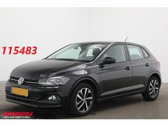 Vaurioauto  passenger cars Volkswagen Polo 1.0 TSI Comfortline Bluetooth Airco Cruise PDC 2019/3