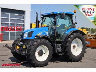 Schade machine New Holland  T6020 ELITE BY 2012 8.421 Uur BY 2012 8.421 Uur 2012/6