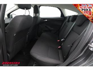Ford Focus 1.0 Trend Edition 5-drs Airco Navi Cruise Airco PDC 51.689 km! picture 13