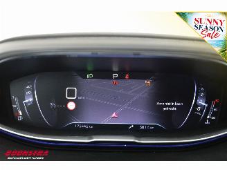 Peugeot 5008 1.2 PureTech Aut. Allure 7p Navi Cruise Clima Apple/Android Camera PDC picture 19