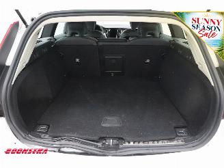 Volvo V-60 2.0 B3 AUT Essential Edition ACC Navi Clima Apple/Android Leder Virtual Camera PDC picture 34
