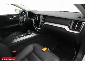 Volvo V-60 2.0 B3 AUT Essential Edition ACC Navi Clima Apple/Android Leder Virtual Camera PDC picture 18