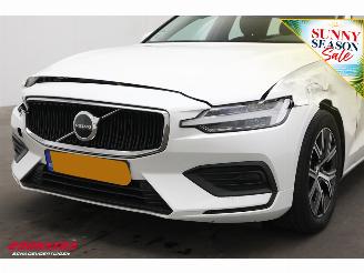 Volvo V-60 2.0 B3 AUT Essential Edition ACC Navi Clima Apple/Android Leder Virtual Camera PDC picture 16