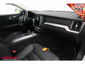 Volvo V-60 2.0 B3 AUT Essential Edition ACC SHZ LrHZ Camera Leder Virtual Navi Clima picture 18