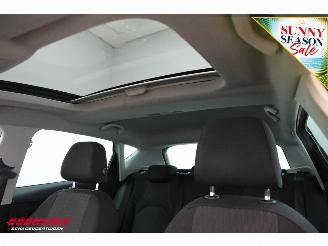 Seat Leon 1.2 TSI DSG Style Business Pano Schuif/kantel Cruise Navi Clima Apple/Android Camera PDC picture 19