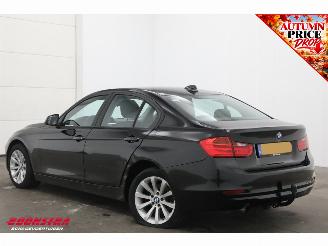 BMW 3-serie 320i AUT Executive Navi Cruise Clima PDC AHK 152.512 km! picture 4