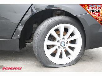BMW 3-serie 320i AUT Executive Navi Cruise Clima PDC AHK 152.512 km! picture 7