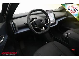 Volvo EX30 Single Motor Extended Range Core 69 kWh ACC Navi Clima Apple/Android Camera PDC AHK picture 21