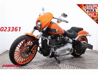 krockskadad bil motor Harley-Davidson Softail Breakout Softail Breakout FXBR 117 5HD! 3.831 km! 2023/7