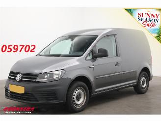 krockskadad bil bedrijf Volkswagen Caddy 2.0 TDI L1H1 BMT Trendline Cruise Navi Airco Apple/Android PDC 2020/2