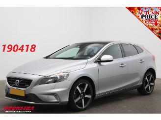 Unfallwagen Volvo V-40 1.6 T4 AUT R-Design Pano Cruise Clima Leder Memory PDC 2014/9