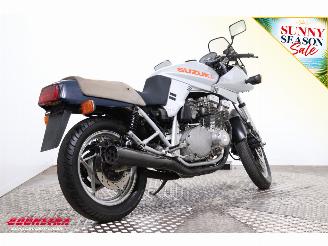 Suzuki GSX 750 S Katana picture 3